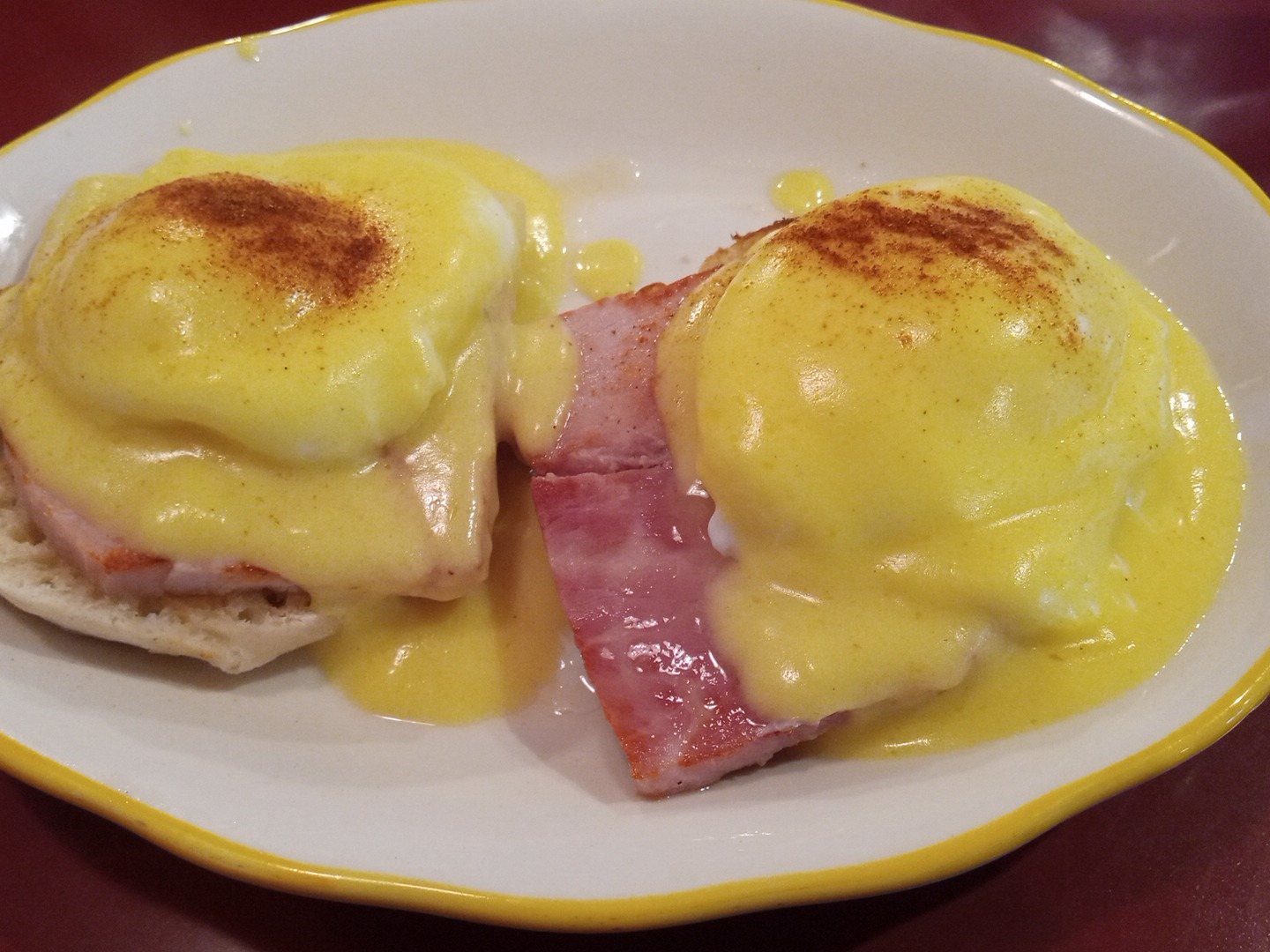 Eggs Benedict